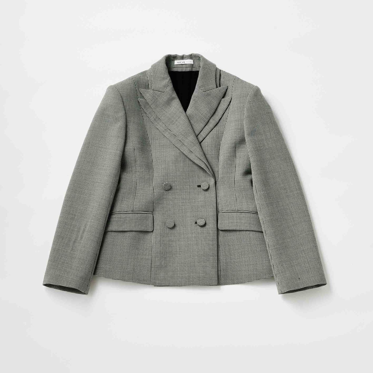 ADEAMのジャケット