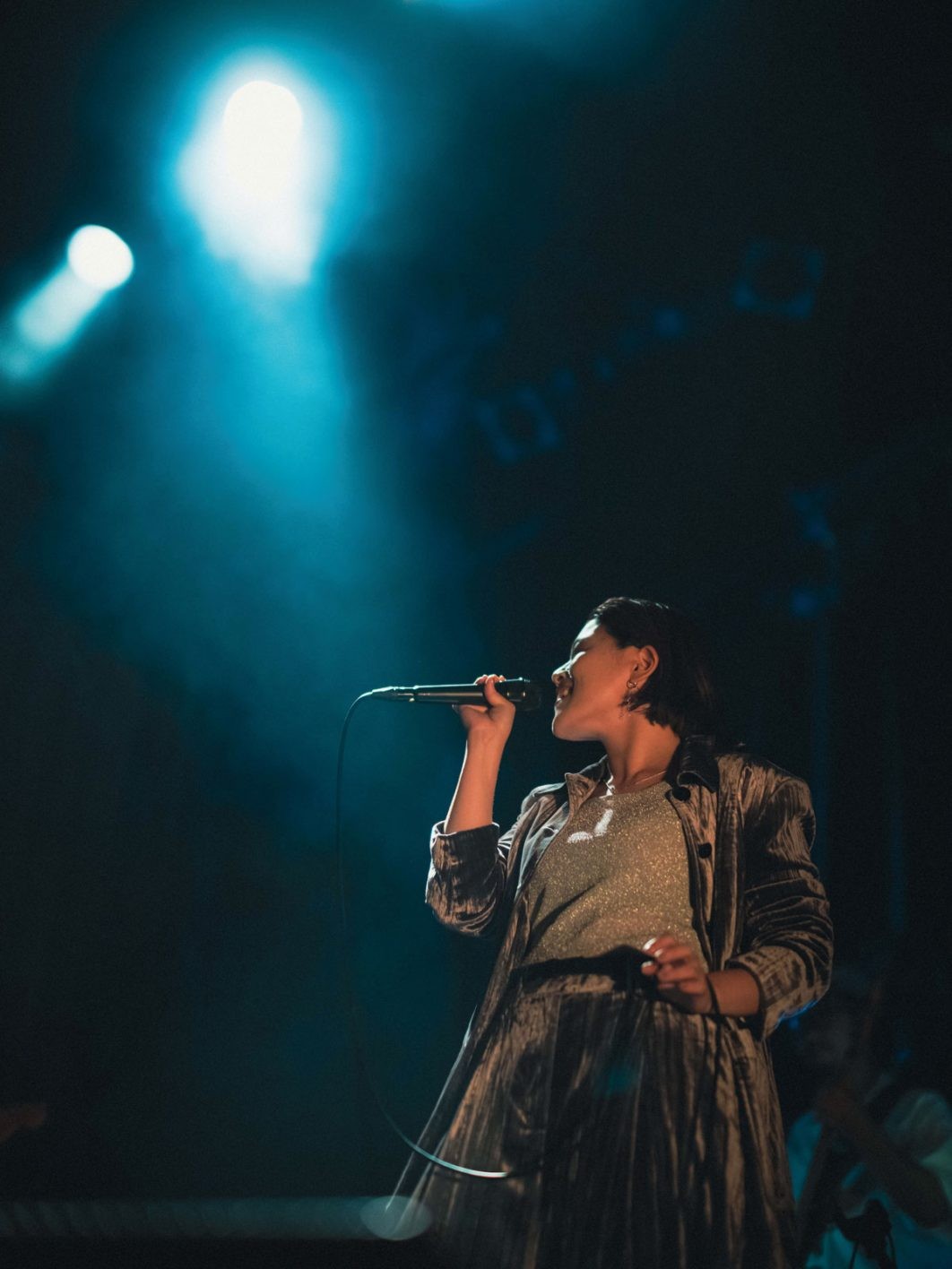 シンガーソングライター優河のステージ衣装コレクション - Slide:1