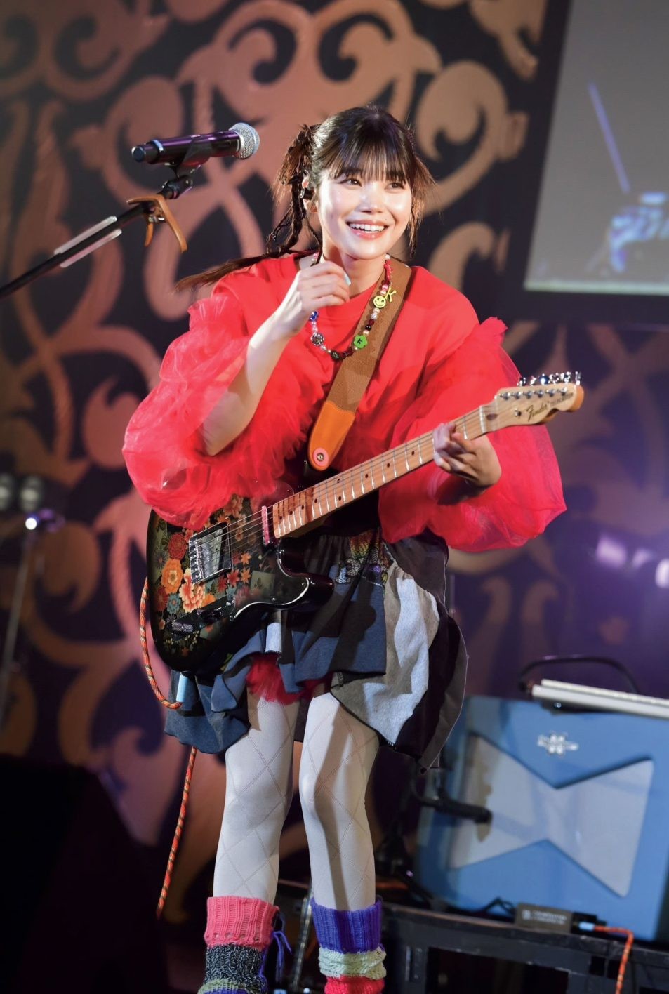 セントチヒロ・チッチのステージ衣装コレクション - Slide:1