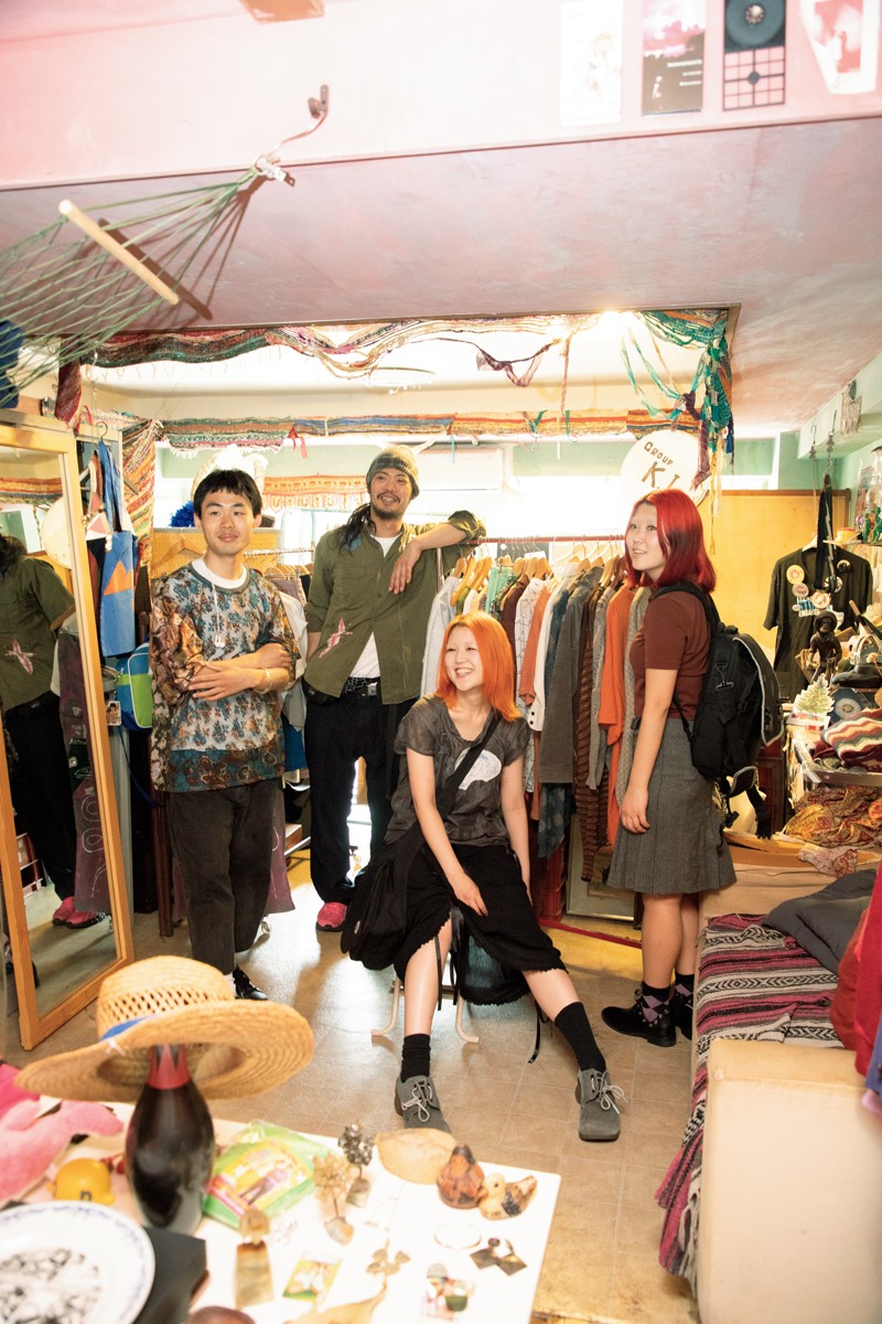 左から 杉田聖司_『apartment』主宰、奥冨直人_BOY店主、pikam_シンガー・プロデューサー、渡辺 花_ヴィジュアルアーティスト