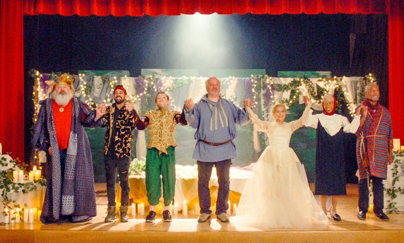 『カーテンコールの灯』場面写真 - Slide:2