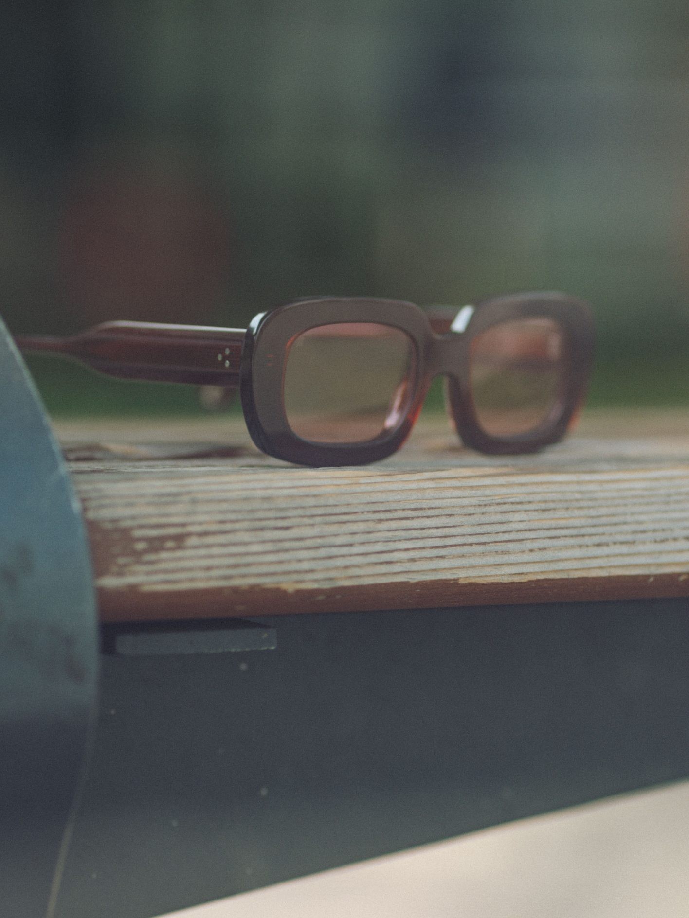 サングラス〈The Ily〉¥25,300(ジミー フェアリー)www.jimmyfairly.com