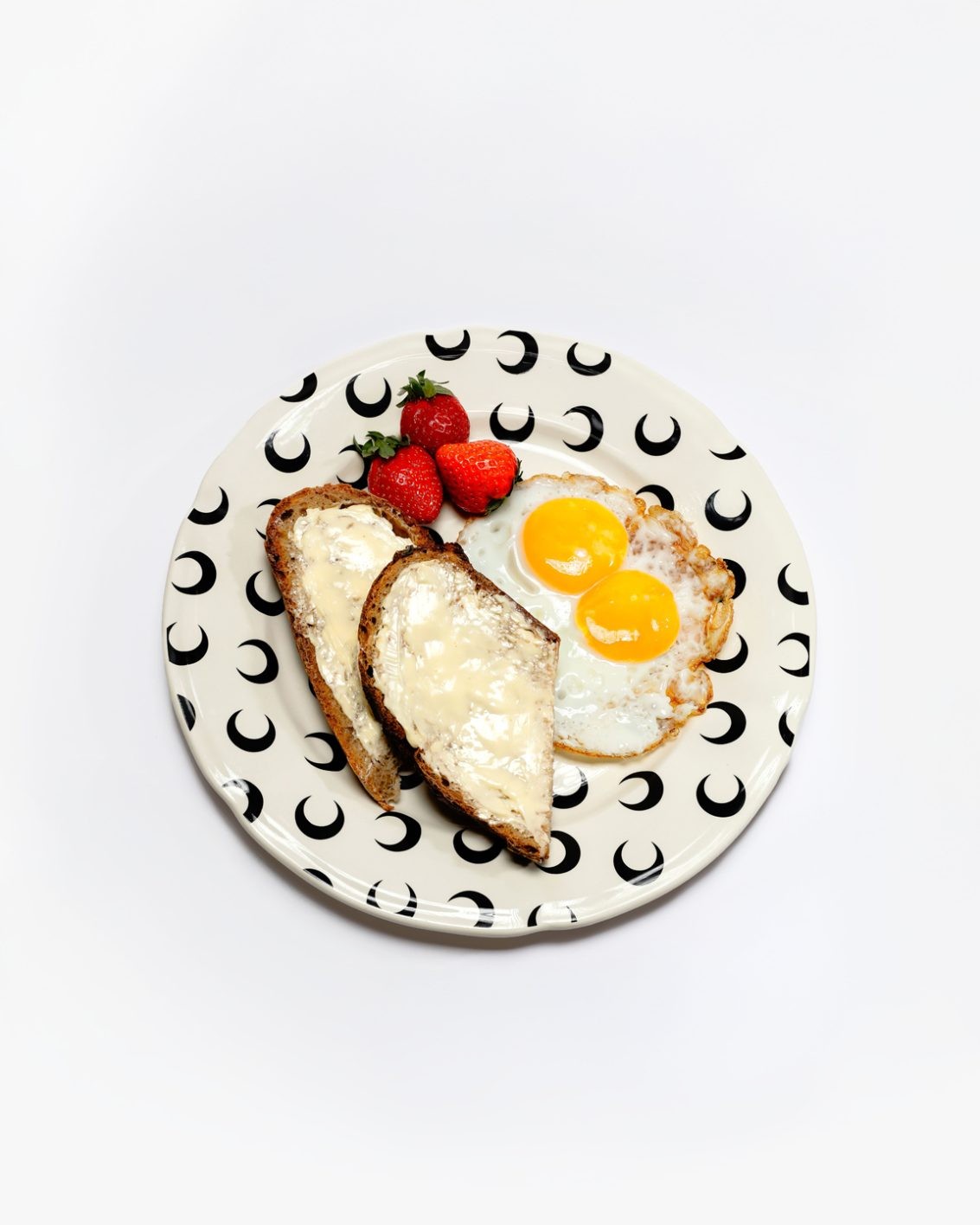 〈マリーン セル〉がフランスの陶器メーカーとコラボレート - Slide:1