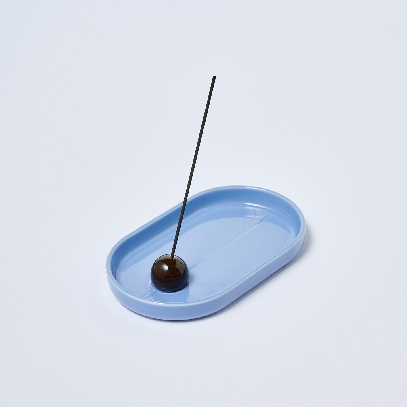 インセンスホルダー ¥6,050(STUDIO THE BLUE BOY)