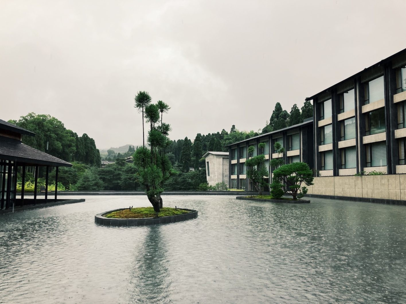 ROKU KYOTO, LXR Hotels & Resorts
