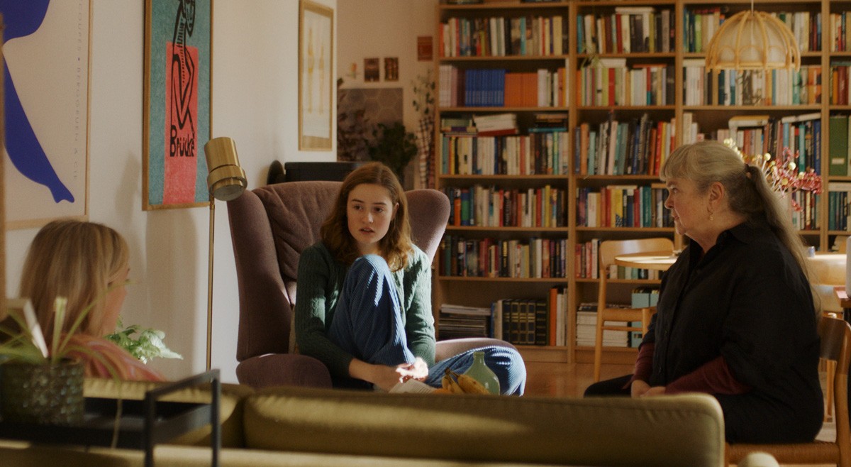 『DREAMS』場面写真 - Slide:3