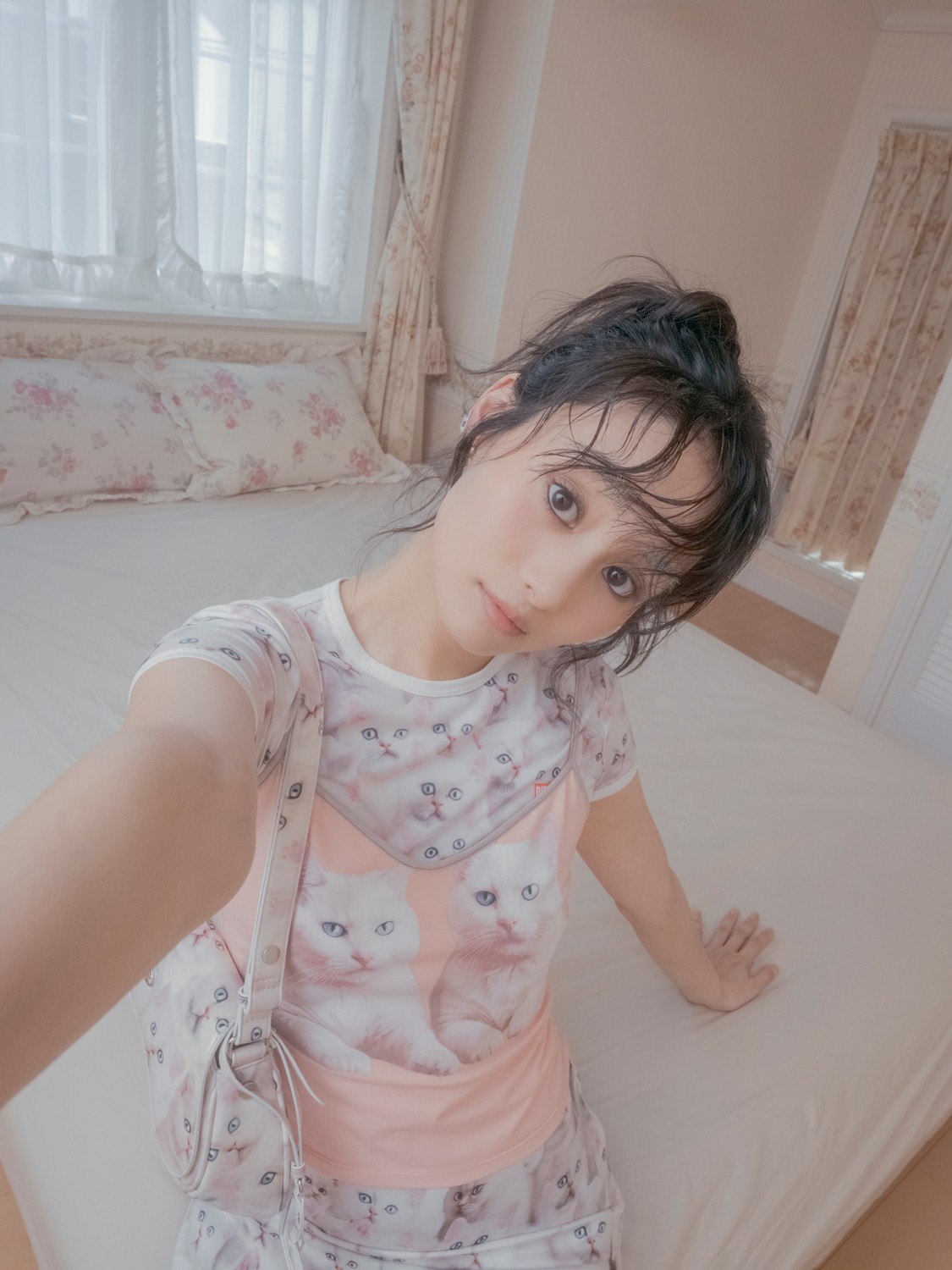 ディーゼルを着た忽那汐里