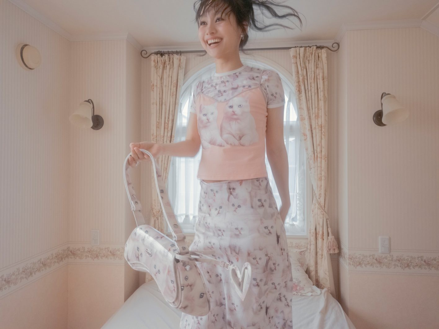 ディーゼルを着た忽那汐里