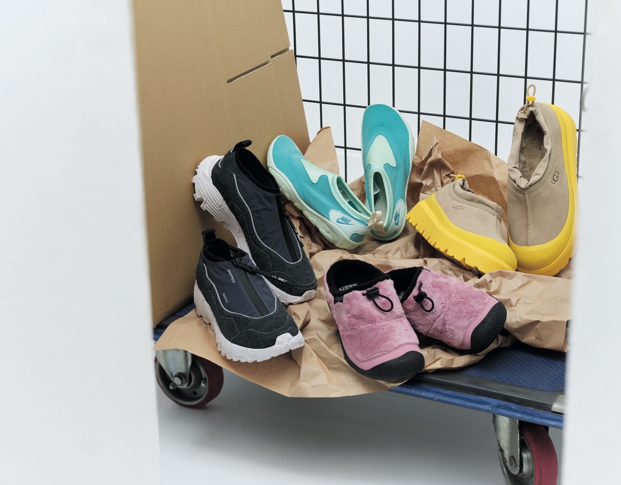 楽ちんだけど機能的なスリッポン&新素材で進化するローテクスニーカー