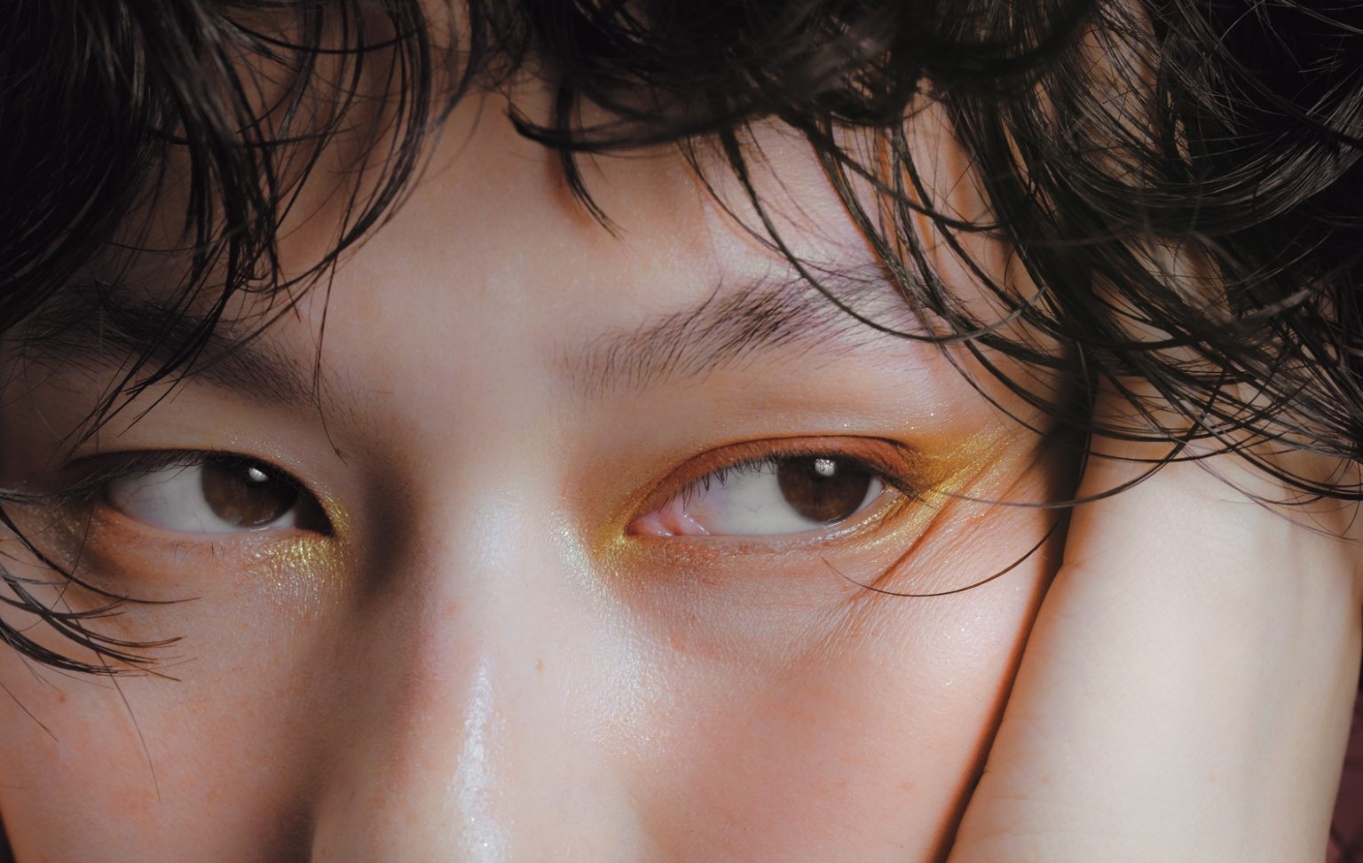 フレッシュさが加速する!ライム&ブラウン色のまなざし