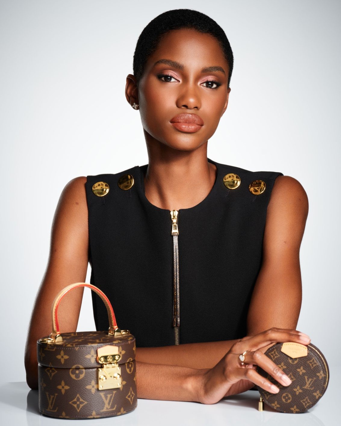 ラ・ボーテ ルイ・ヴィトン - Slide:1