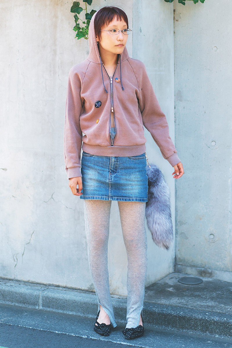 貴志えり - Slide:1