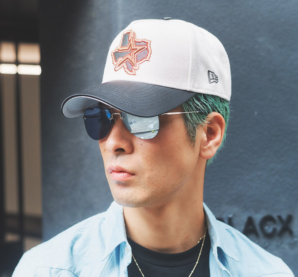 スターモチーフのキャップ - Slide:1