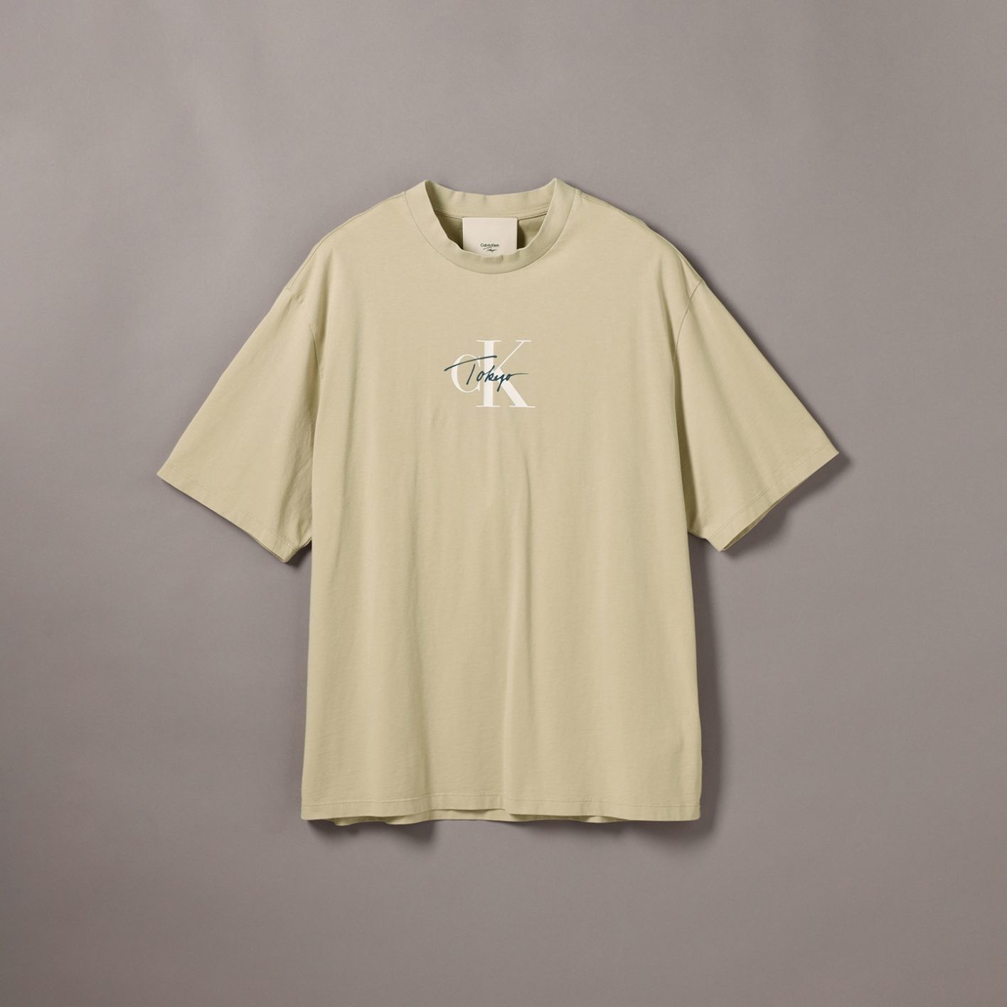 原宿 カルバン・クライン - Slide:2