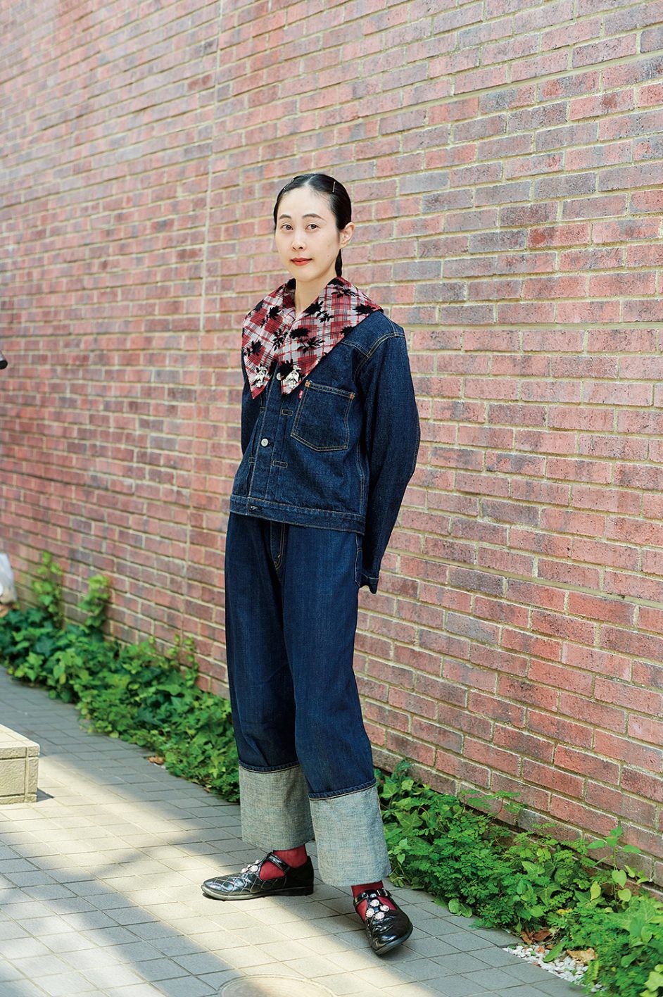 〈TOKYO BOPPER〉スタッフYAMA、「ビッグカラー」で自分らしくひと癖ある装いを - Slide:2