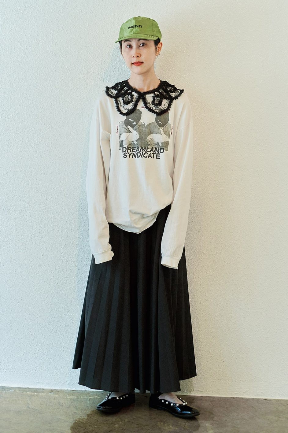 〈TOKYO BOPPER〉スタッフYAMA、「ビッグカラー」で自分らしくひと癖ある装いを - Slide:1