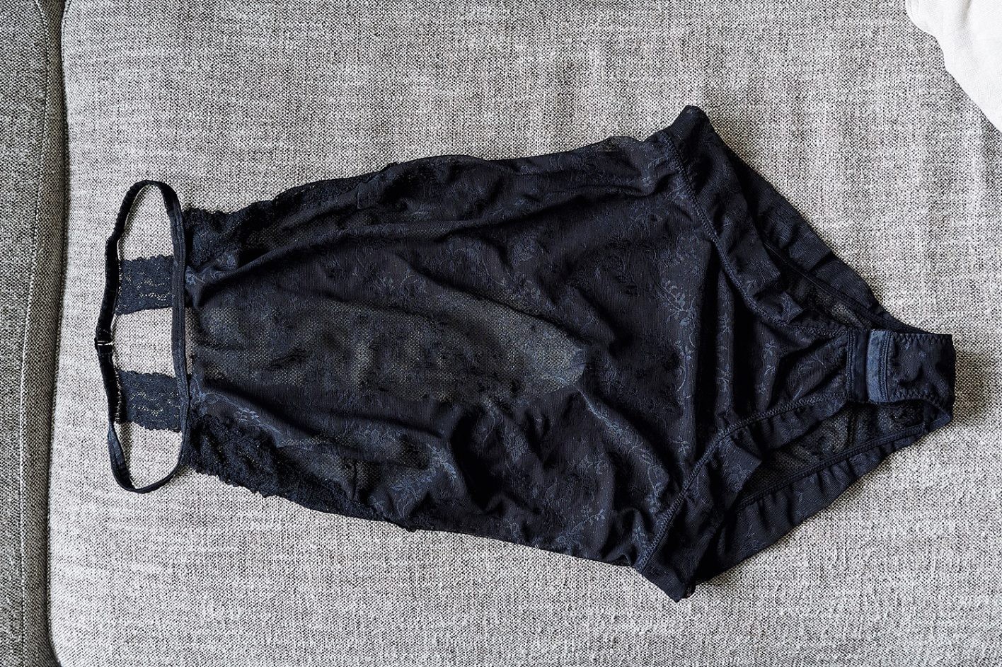 「DELTA」スタッフ、プロップスタイリストSakuraの偏愛ボディスーツ - Slide:4