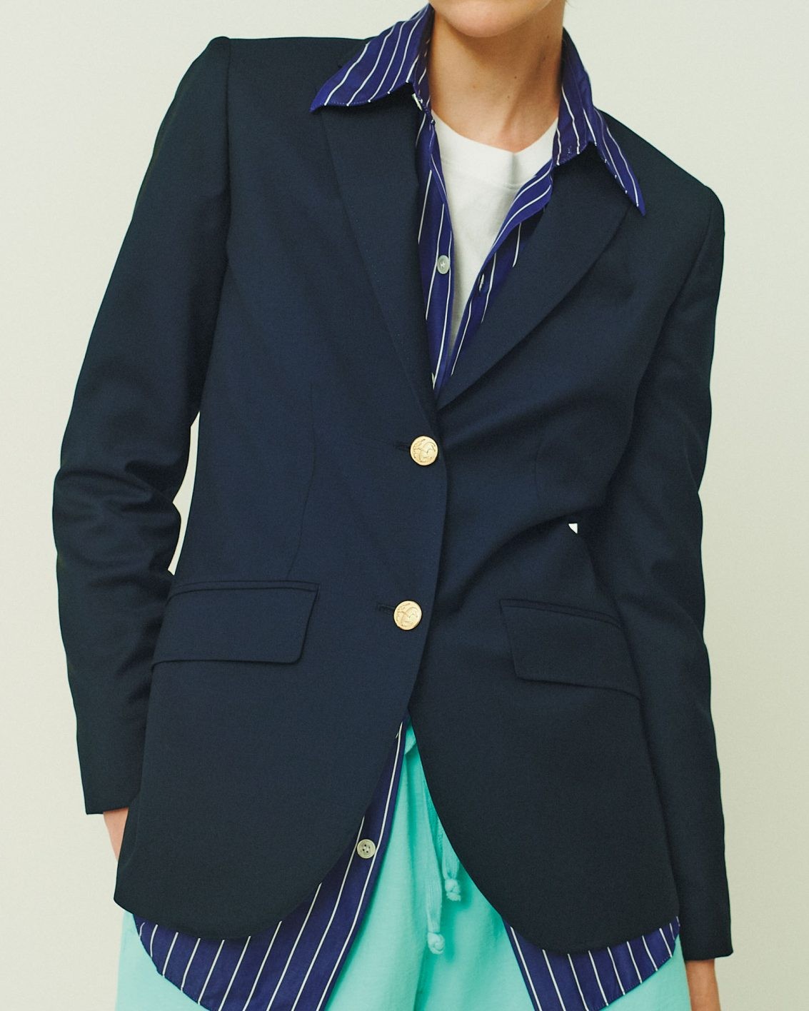 ネイビージャケット、今年着るならこんなふうに - Slide:2