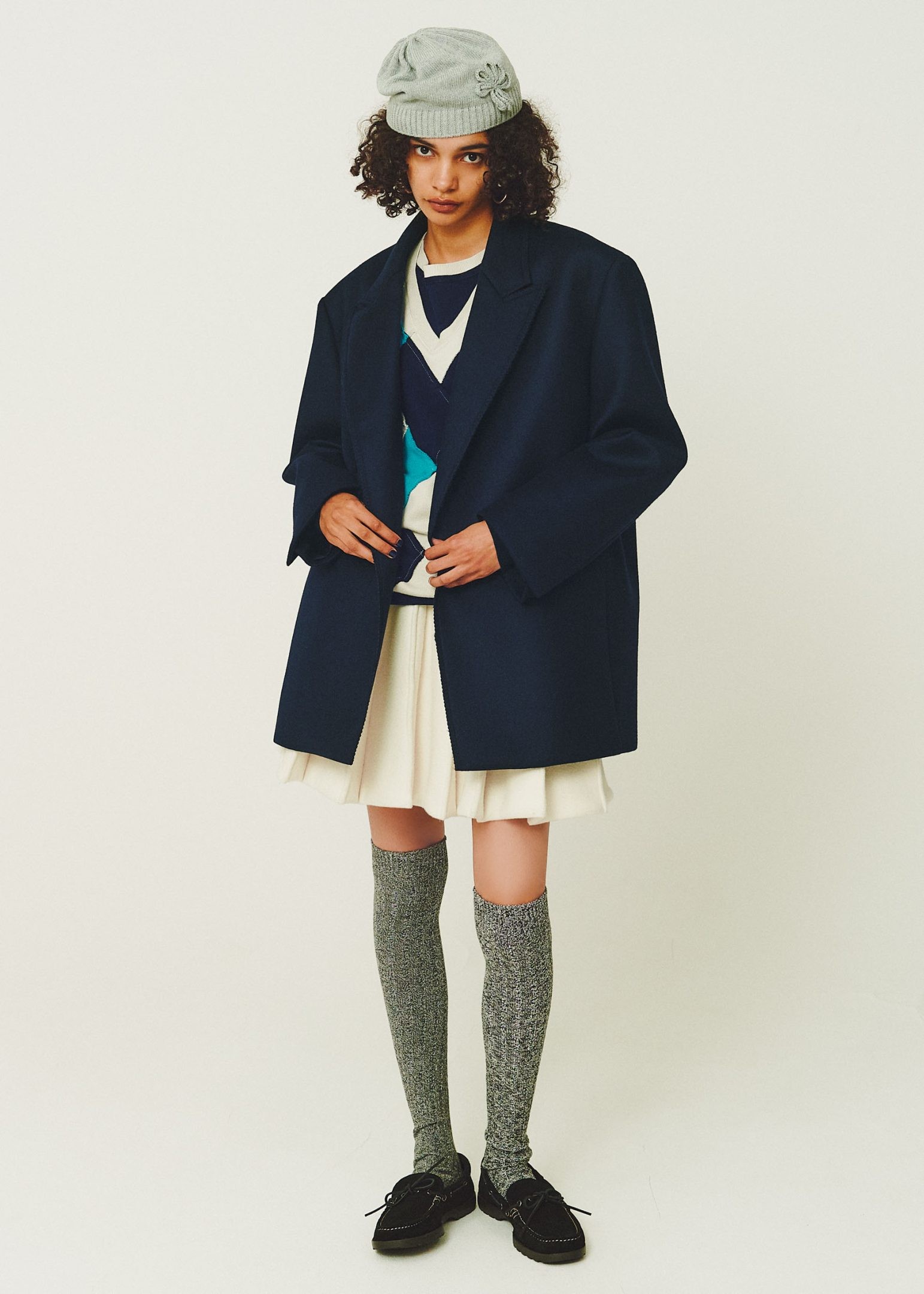 ネイビージャケット、今年着るならこんなふうに - Slide:1