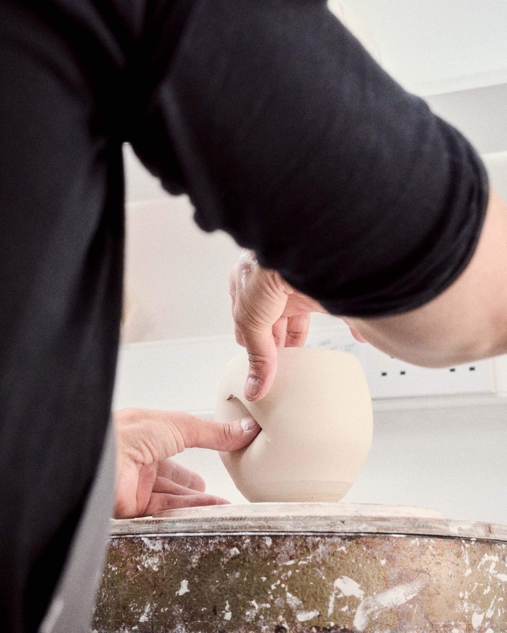 〈テクラ〉がもし香りを作ったら? キャンドルが初登場 - Slide:1