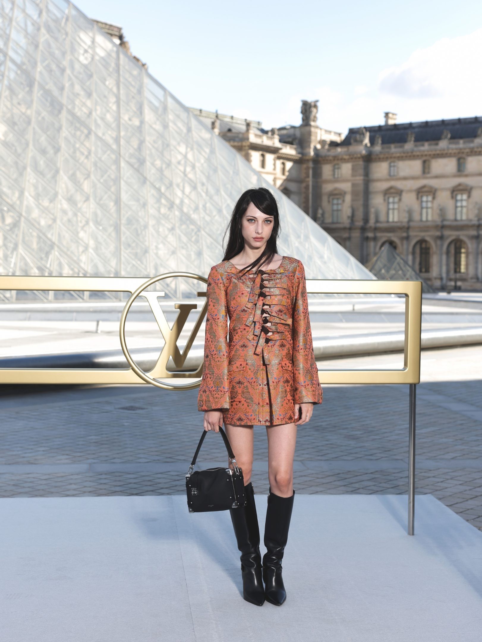 Louis Vuitton, ルイヴィトン - Slide:5