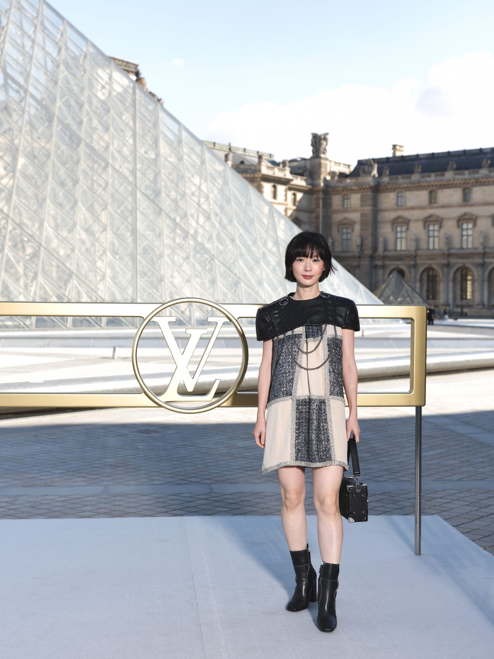 Louis Vuitton, ルイヴィトン - Slide:2