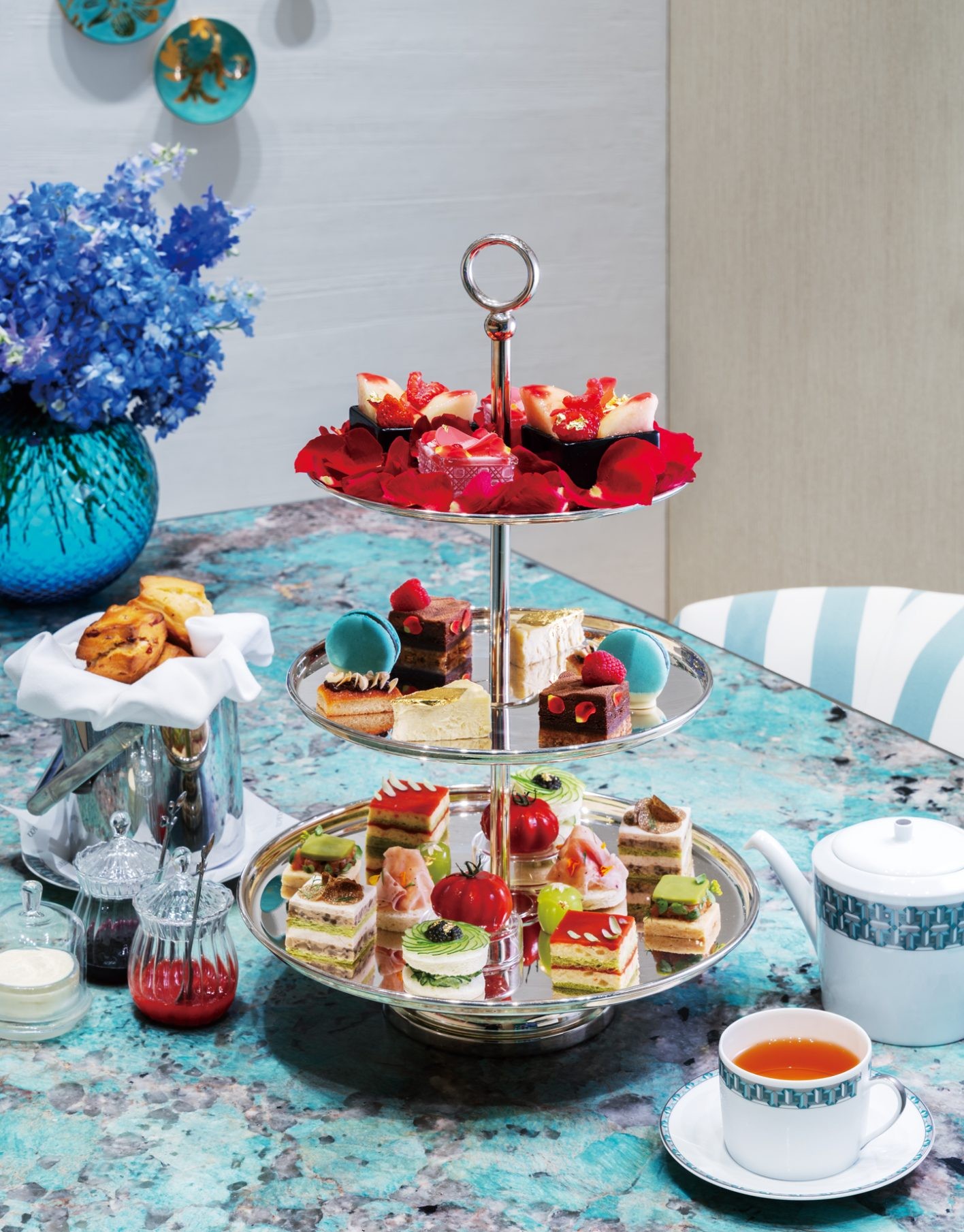 Blue Box Café by Natsuko Shoji