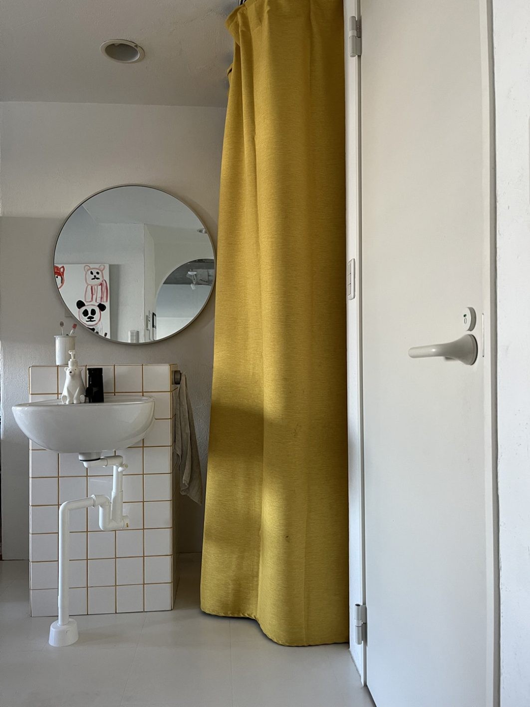 私と部屋 vol.134 イエローとブルーの交差点 - Slide:3