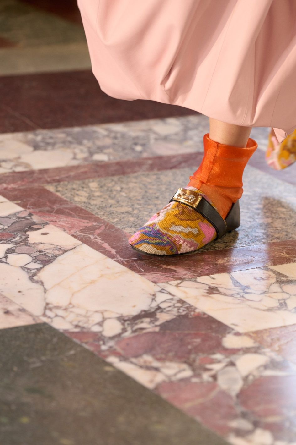 Louis Vuitton, ルイヴィトン - Slide:8