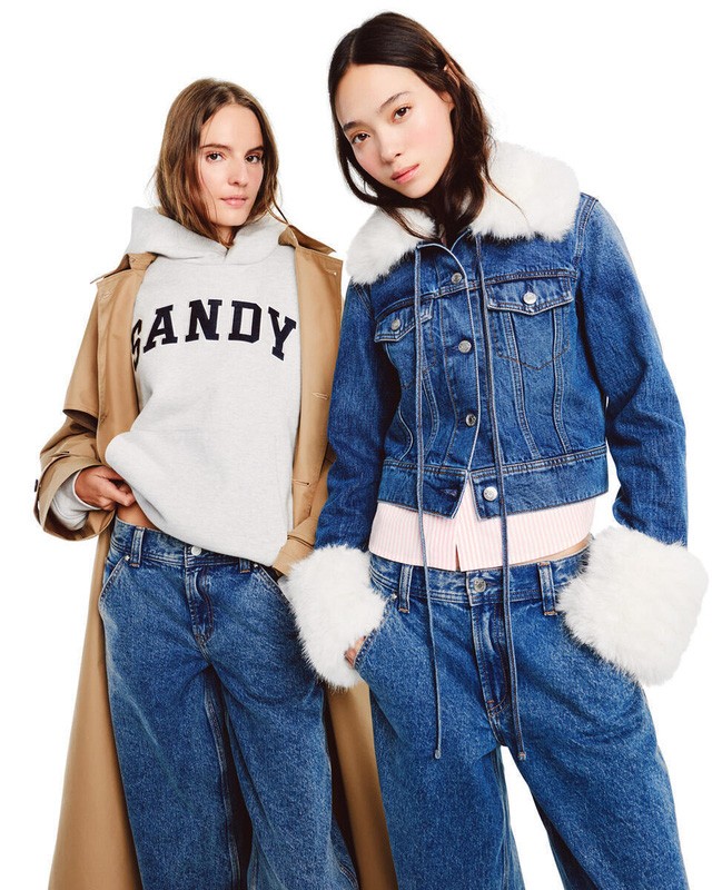 〈Gap × Sandy Liang〉初のコラボレーションが発売! - Slide:3