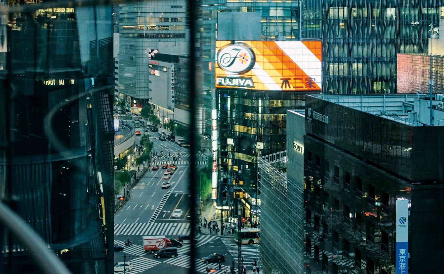 店はビルの最上階。