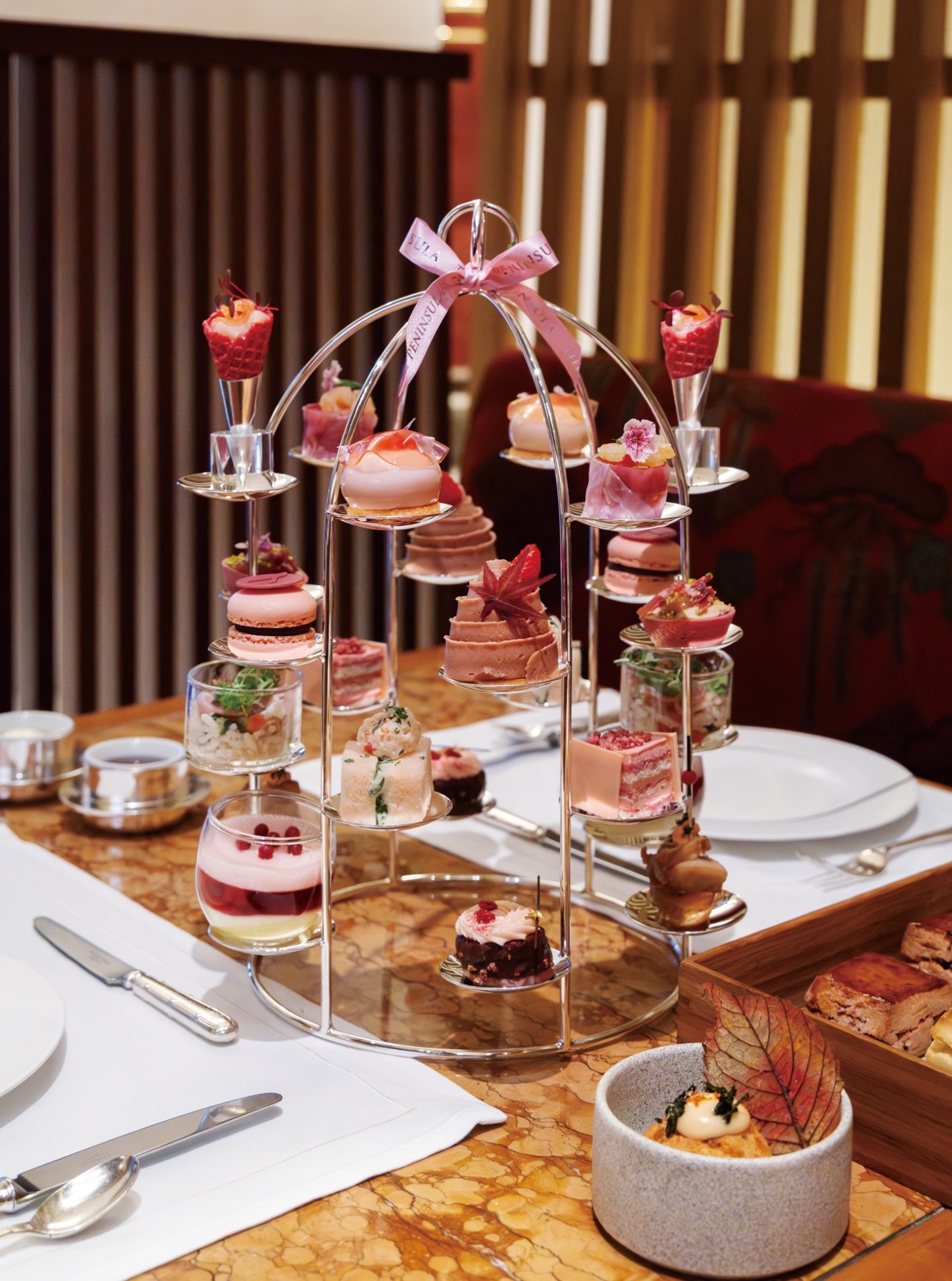 ザ・ペニンシュラ東京 The Lobby