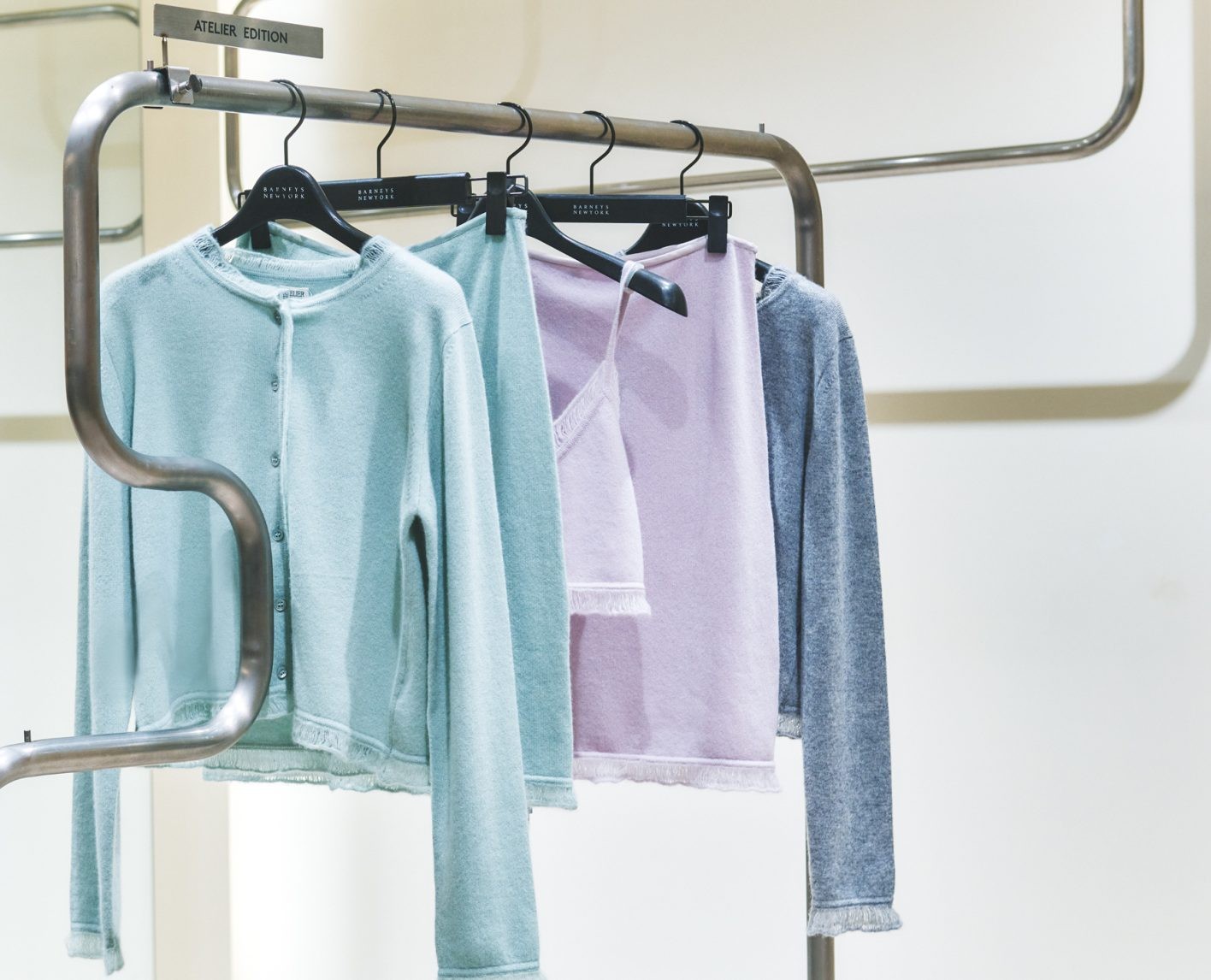 バーニーズ ニューヨーク〈アトリエ エディション〉のトップス - Slide:4