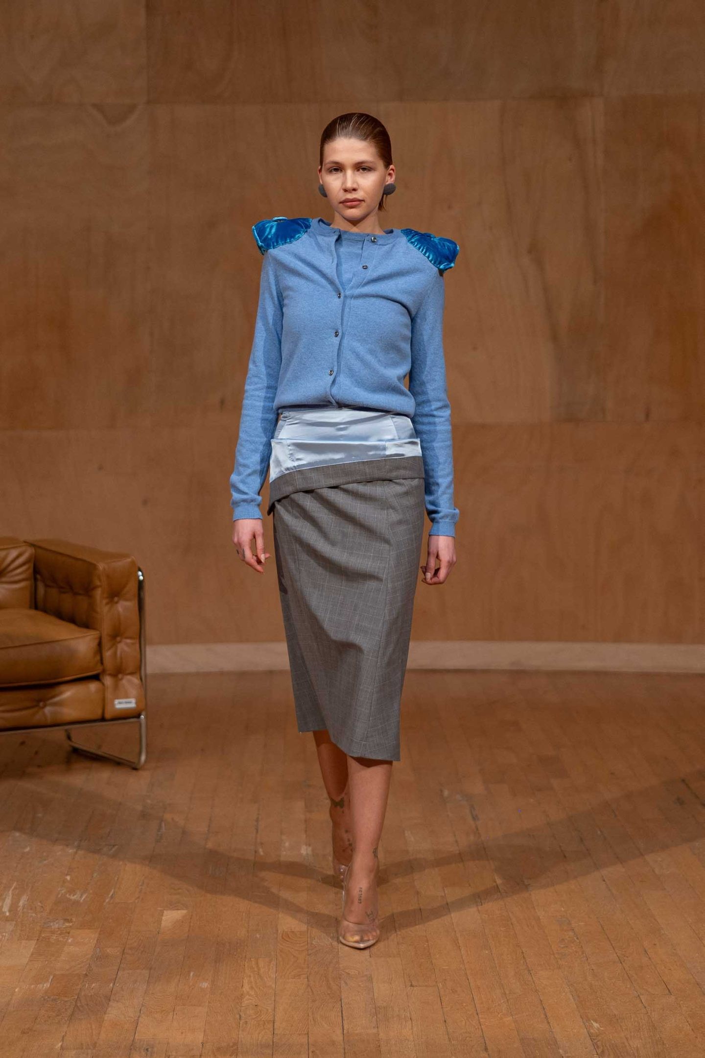 27歳のデザイナーJulie Kegelsが描く、現代女性のポートレート - Slide:6