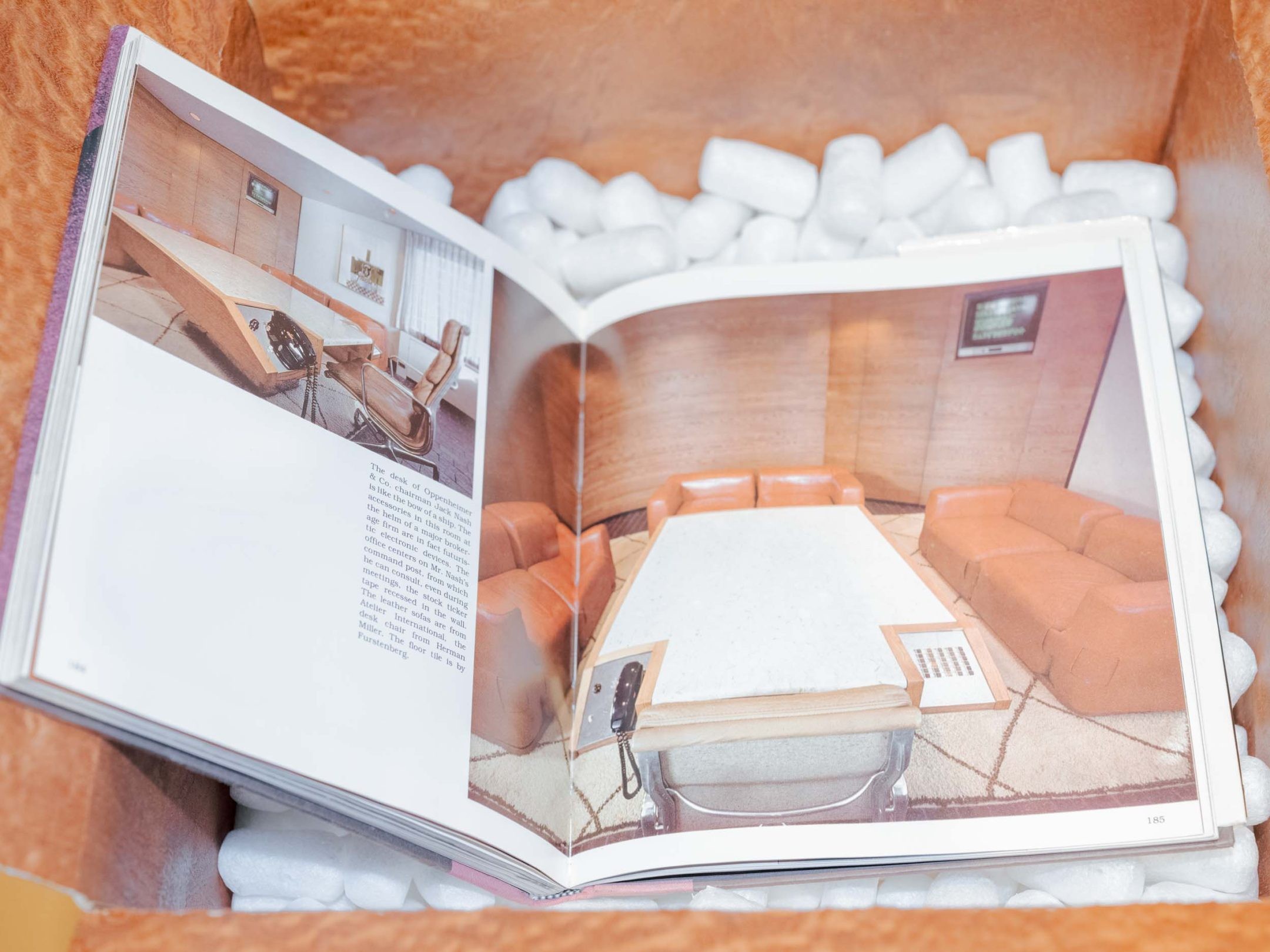 27歳のデザイナーJulie Kegelsが描く、現代女性のポートレート - Slide:2