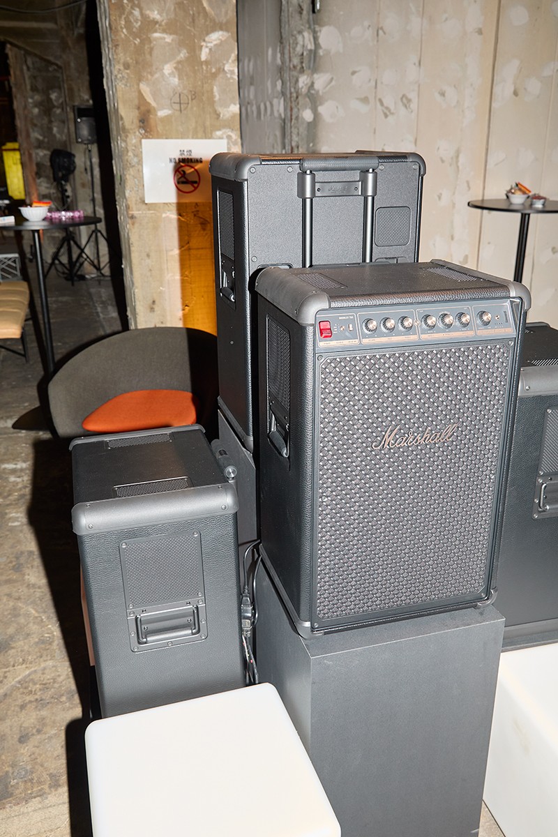 Marshall Bromley 750 - Slide:3