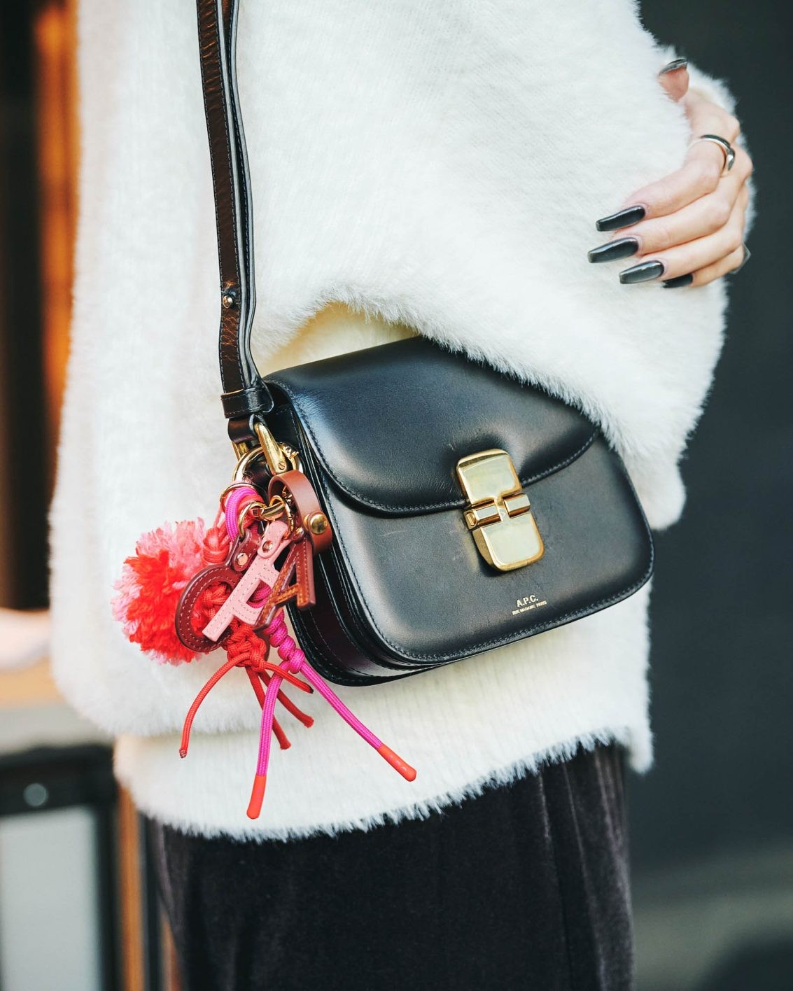 〈A.P.C.〉で自分だけのバッグチャーム作りを体験 - Slide:2