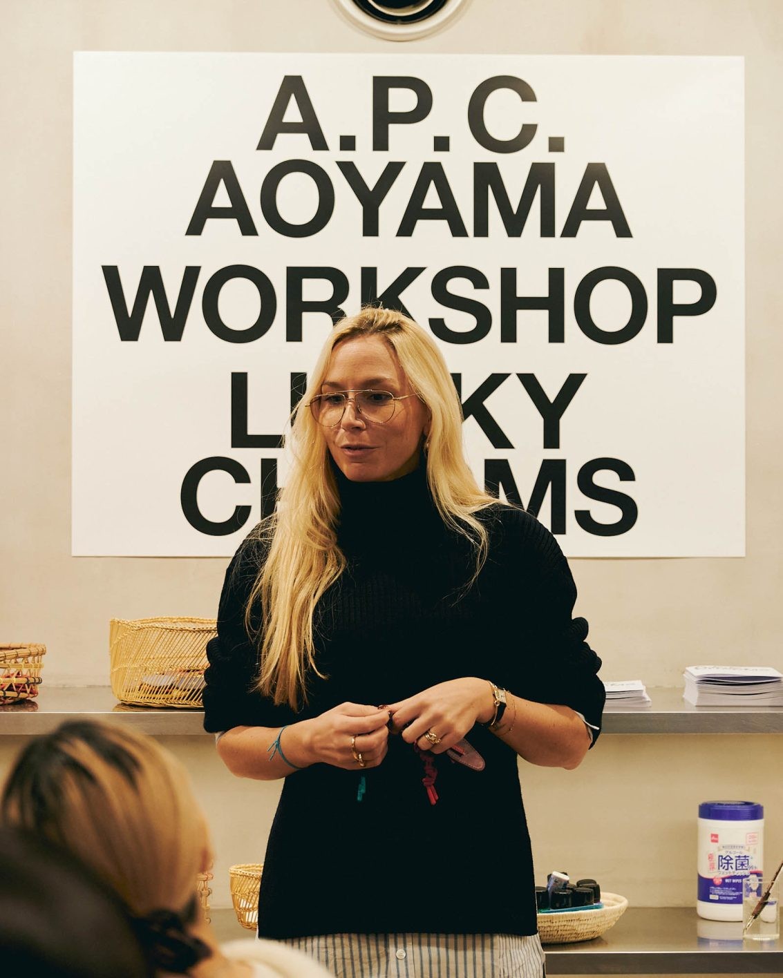 〈A.P.C.〉で自分だけのバッグチャーム作りを体験 - Slide:3