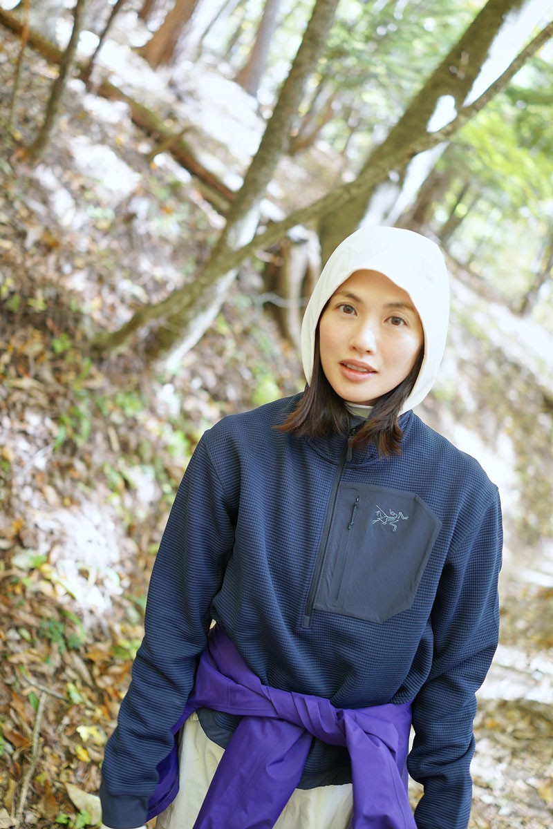 ASAMI THE MOUNTAIN|臼田あさ美さん|日向山|アークテリクス|ミドルレイヤー - Slide:1