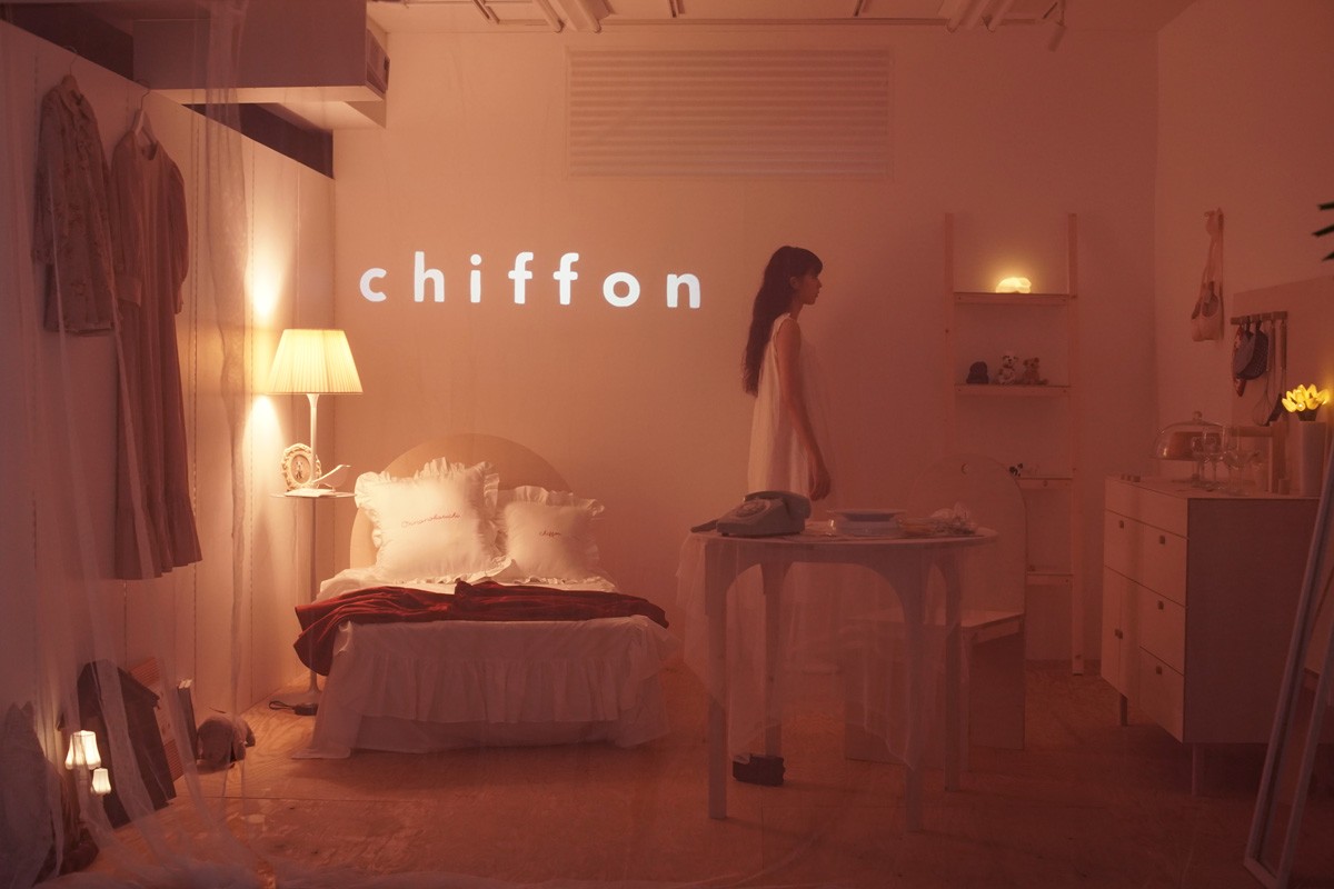 姉妹でつづる好日日記|olive|中野富士見町のニュースタアギャラリーでのイベント|演劇 おんなのこたちのはなし「chiffon」 - Slide:1