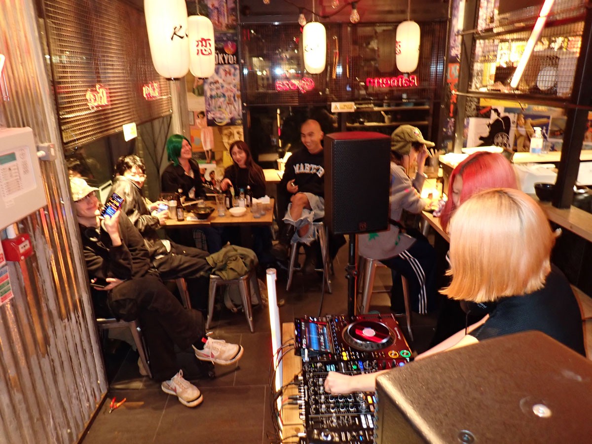 tamanaramen’s London Dump vol.3 - Slide:5