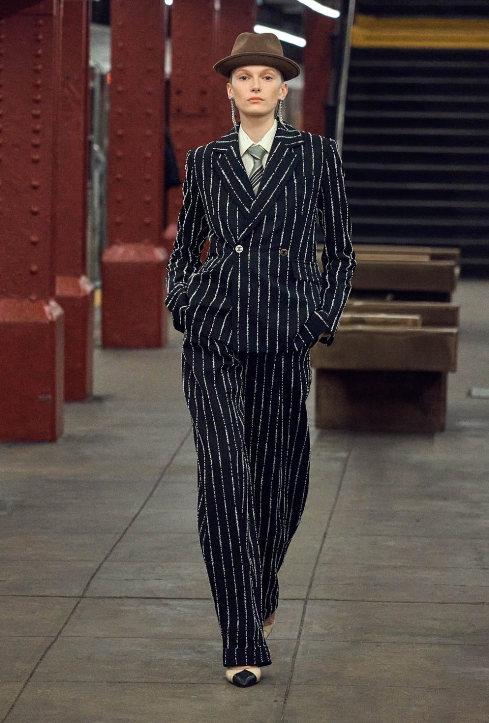 シャネル・メティエダール コレクション - Slide:3