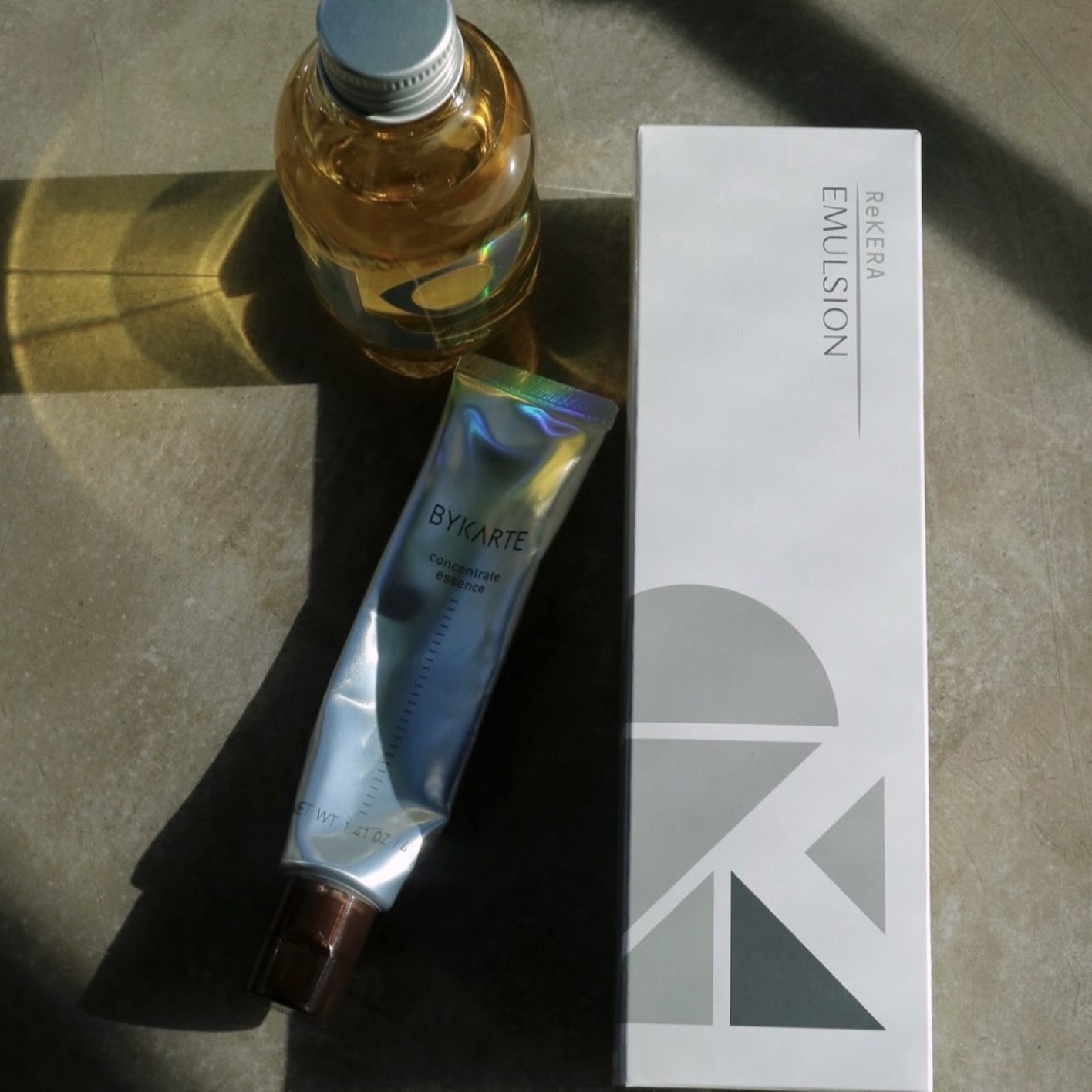 きれいな人のポーチの中身 vol.197 - Slide:1