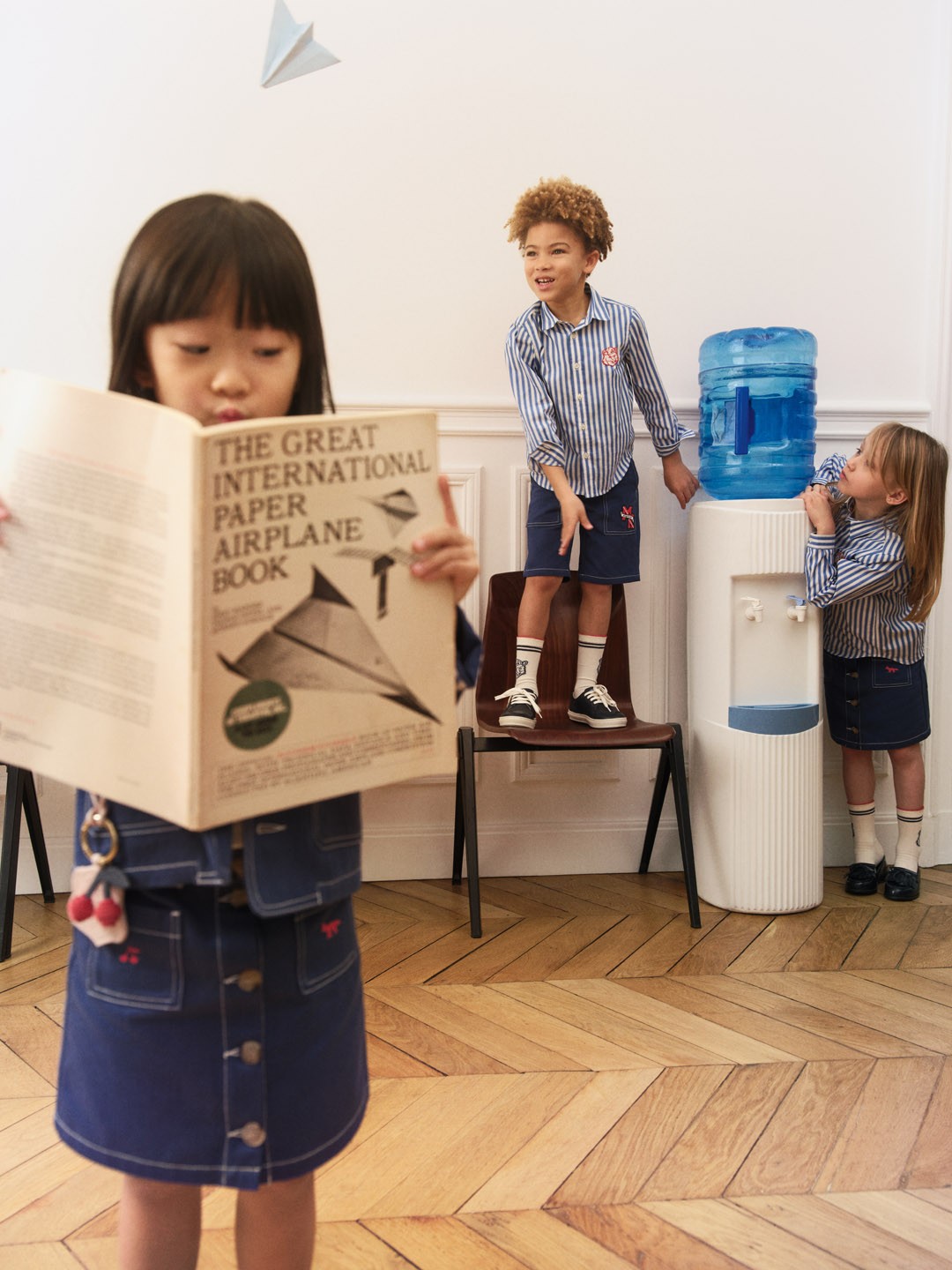 〈メゾン キツネ〉と〈ボンポワン〉のコラボレーション