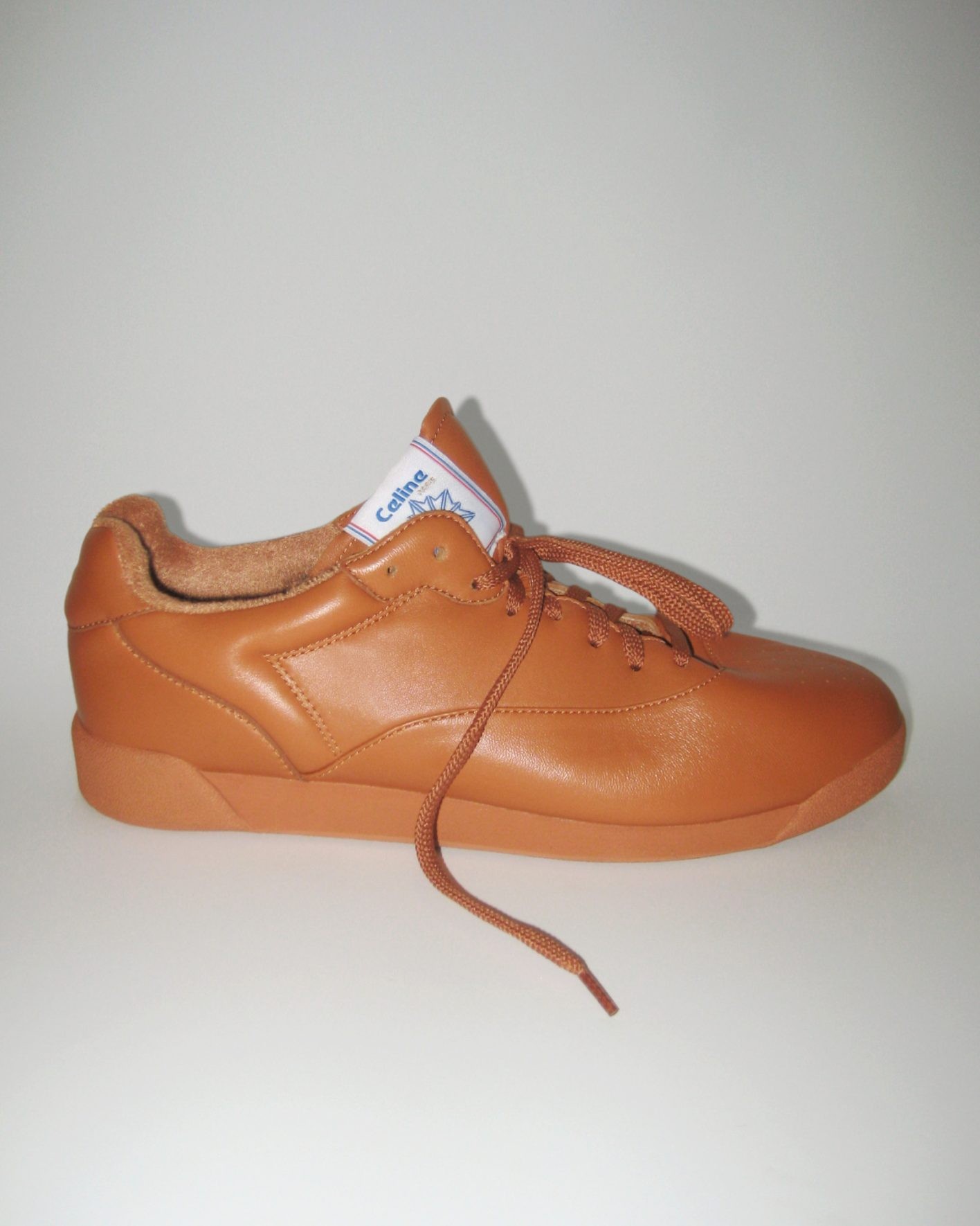 スニーカー「FREESTYLE BY CELINE / REEBOK」